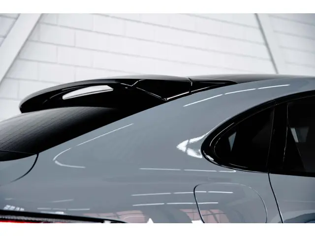 Porsche Cayenne Coupé E-Hybrid 2023 Hybride Benzine 12