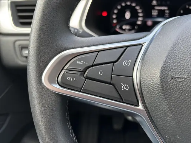 Renault Captur 1.0 TCe 90 techno 2023 Benzine 20