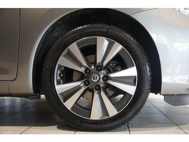 Nissan Pulsar 1.2 DIG-T N-Connecta 2016 Benzine 9