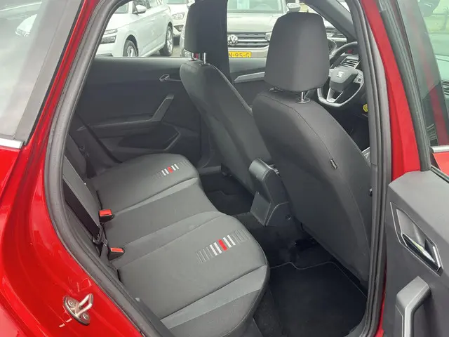 SEAT Arona 1.0 TSi DSG FR Business Intense 2021 Benzine 13