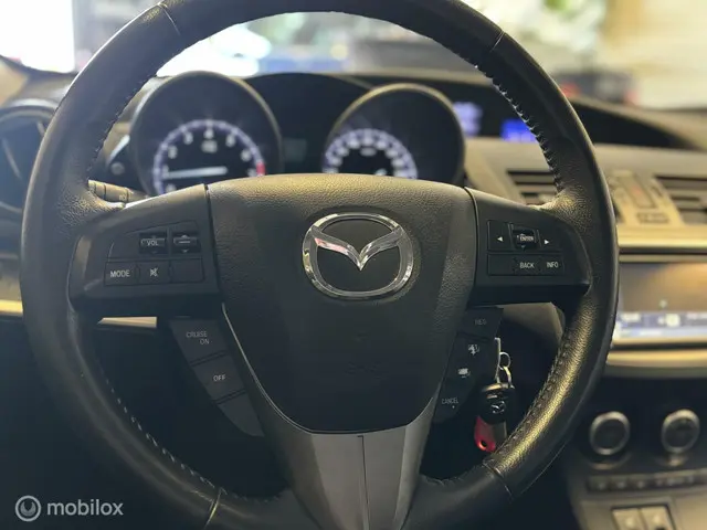 Mazda 3 1.6 Business * Dealer onderhouden * 2012 Benzine 18