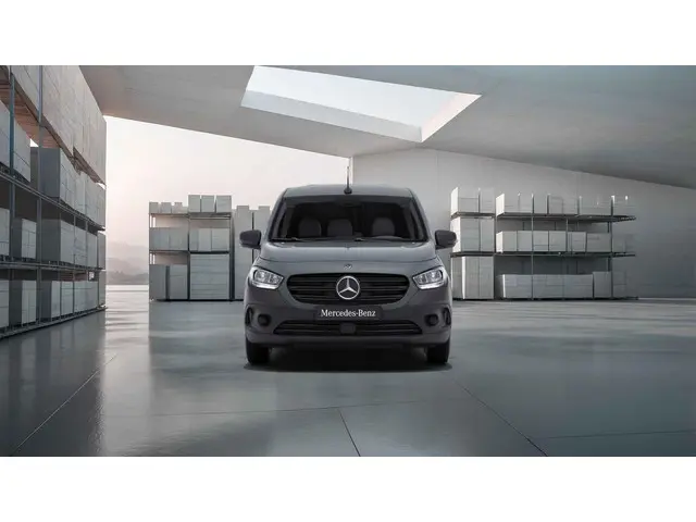 Mercedes-Benz eCitan 112 Base L1 51 kWh 2025 Elektrisch 6