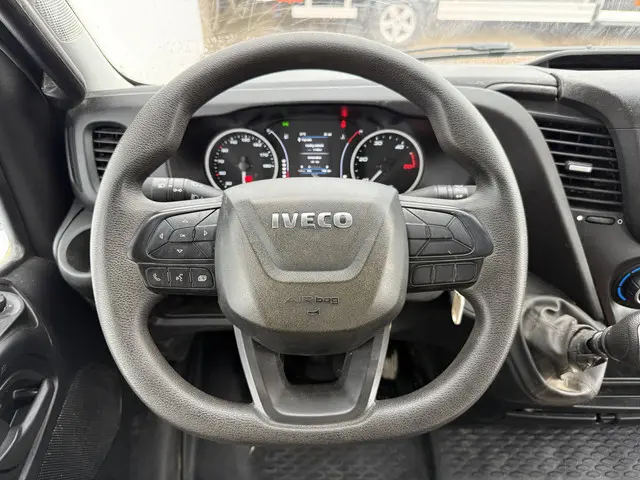 Iveco Daily 35C16 3.0 2023 Diesel 20