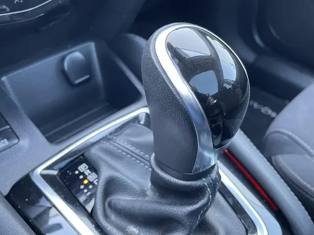 Nissan QASHQAI 1.3 DIG-T Design Edition 2021 Benzine 21