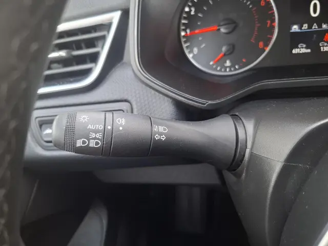 Renault Clio 1.0 TCe 90 Equilibre 2023 Benzine 16