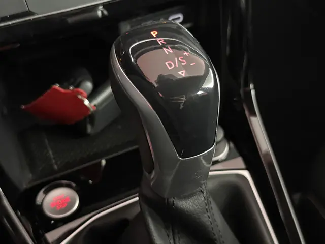 Volkswagen T-Cross 1.0 TSI R-Line 2021 Benzine 45