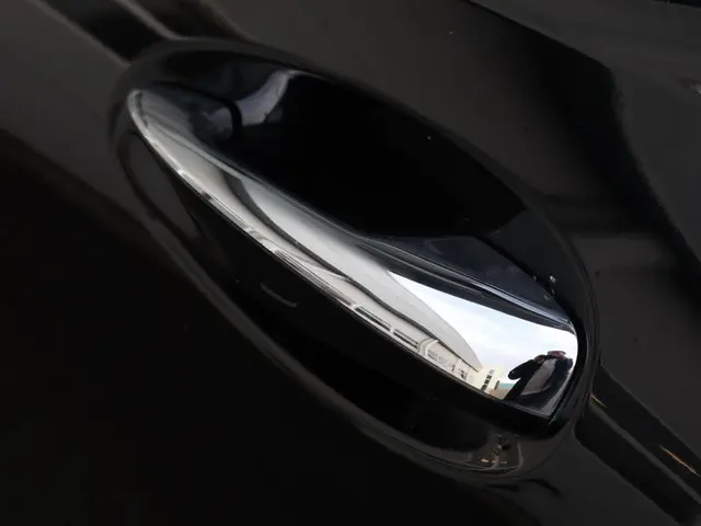 Mercedes-Benz GLB 200 AMG line 2020 Benzine 11