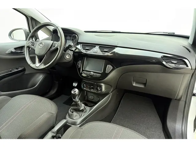 Opel Corsa 1.4 Black Edition 2018 Benzine 14