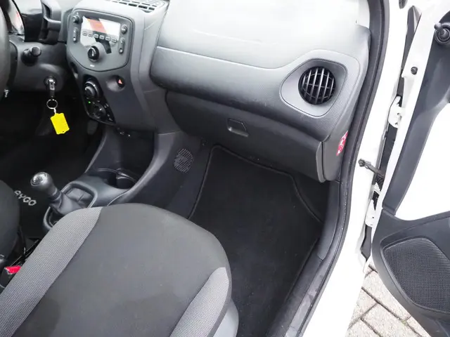 Toyota Aygo 1.0 VVT-i x-fun 2017 Benzine 19