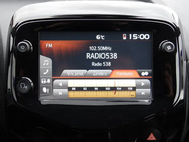 Peugeot 108 1.0 e-VTi Allure 2019 Benzine 17