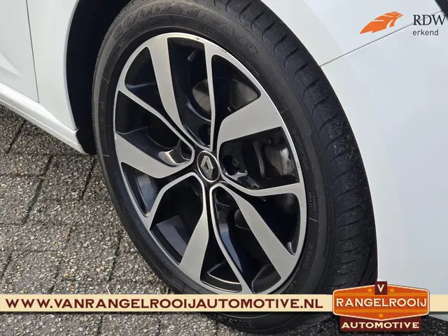 Renault Mégane Estate 1.3 TCe Bose 2019 Benzine 21