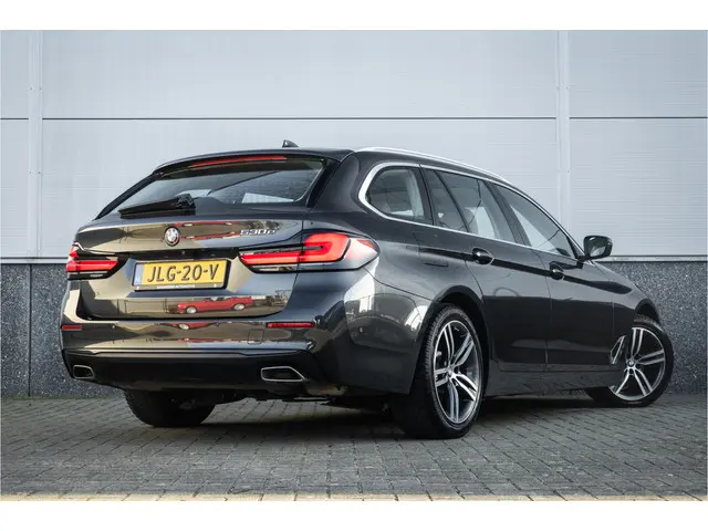 BMW 5 Serie Touring 530e 2021 Hybride Benzine 3