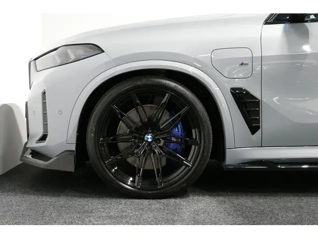 BMW X5 xDrive50e 2024 Hybride Benzine 28