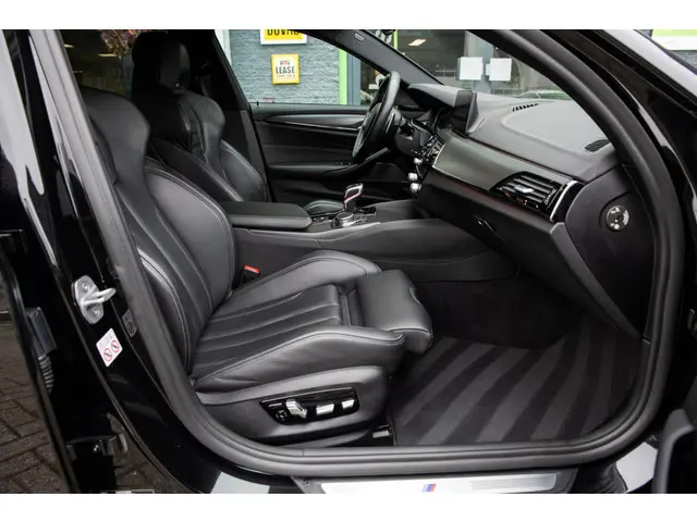 BMW M5 5-serie 2018 Benzine 13