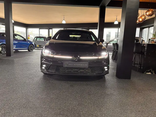 Volkswagen Polo 2.0 TSI GTI 2022 Benzine 25