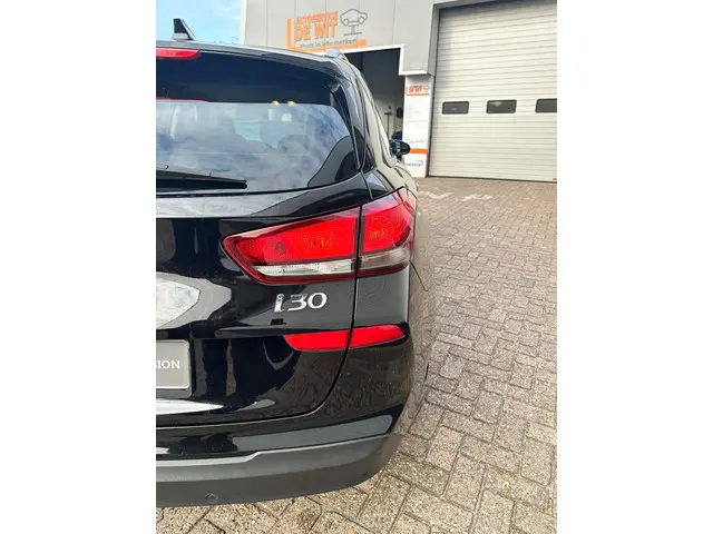 Hyundai i30 Wagon 1.0 T-GDI Premium 2020 Benzine 9