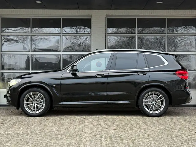 BMW X3 xDrive20i M SPORT 2019 Benzine 3