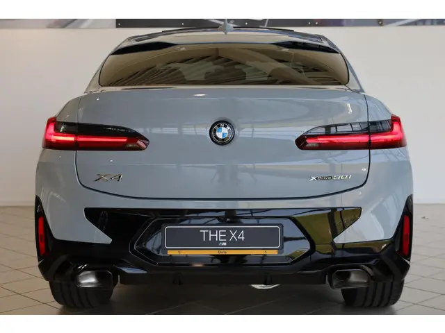 BMW X4 xDrive30i 2026 Benzine 5