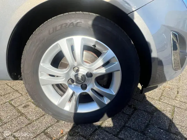 Opel Corsa 1.2 EcoFlex Cosmo / Cruise 2013 Benzine 15