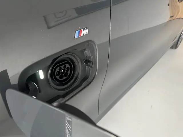 BMW 3 Serie 330e M Sport 2019 Hybride Benzine 7
