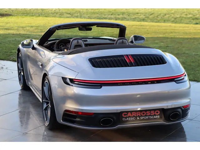 Porsche 911 Carrera S 2020 Benzine 45