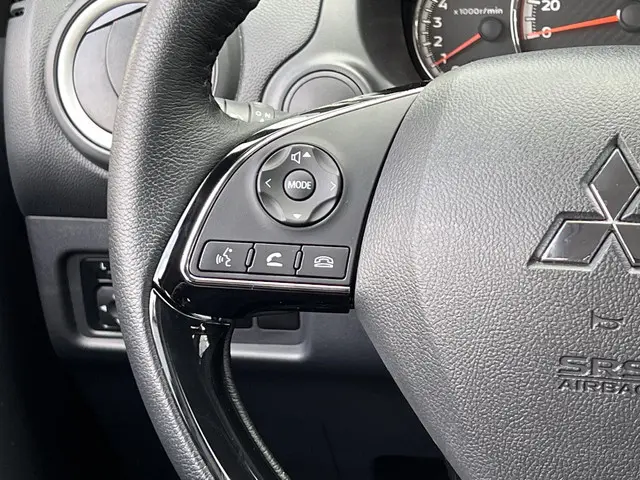 Mitsubishi Space Star 1.2 Dynamic 2024 Benzine 22