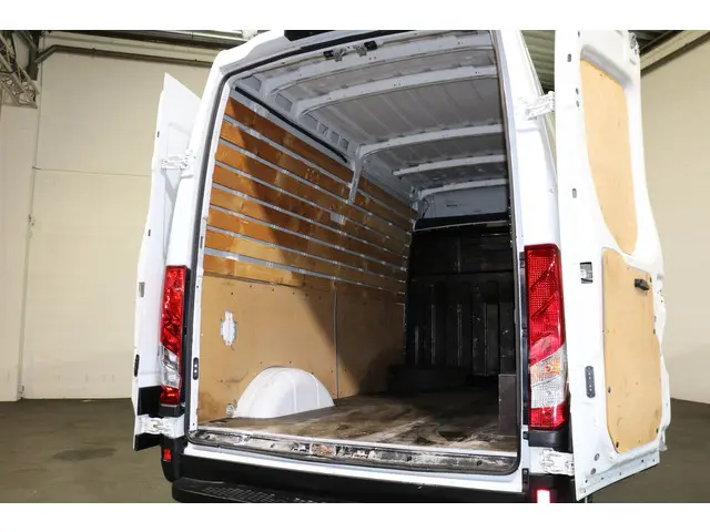 Iveco Daily 35S14 L2 H2 Airco 3.5T Trekhaak 2017 Diesel 15