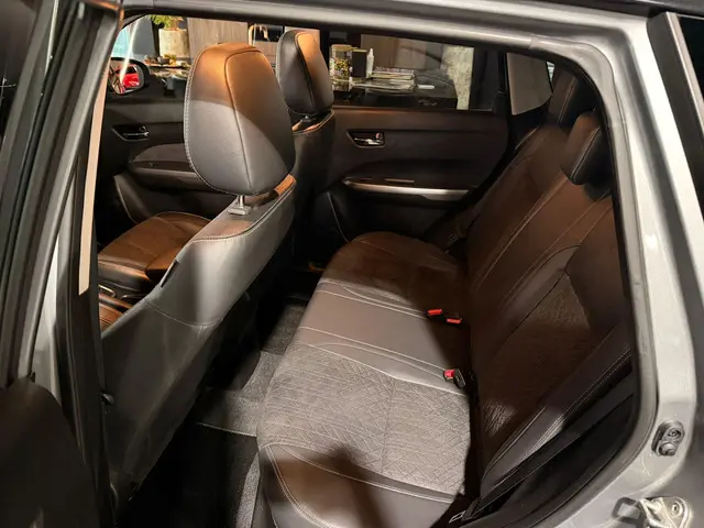 Suzuki Vitara 1.4 Boosterjet Stijl 2018 Benzine 26