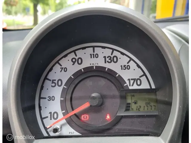 Toyota Aygo 1.0 VVT-i Now 2014 Benzine 17