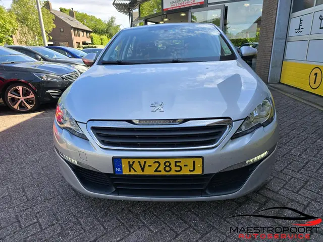 Peugeot 308 SW 1.2 PureTech Blue Lease 2016 Benzine 2