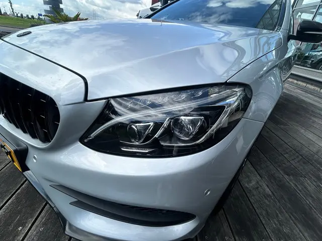Mercedes-Benz C-Klasse C180 AMG line 2014 Benzine 9