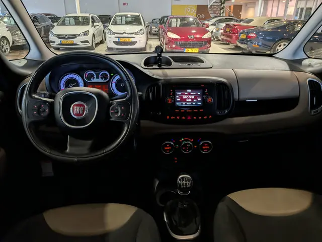 Fiat 500L 0.9 TwinAir Lounge 2013 Benzine 11