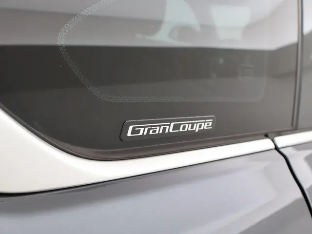 BMW 4 Serie GRAN COUPE 418i EXECUTIVE 2017 Benzine 35