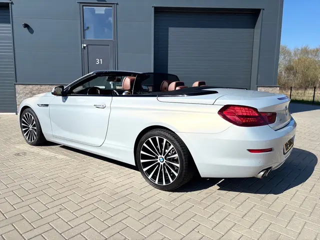 BMW 6 Serie Cabrio 650xi High Executive 2014 Benzine 18