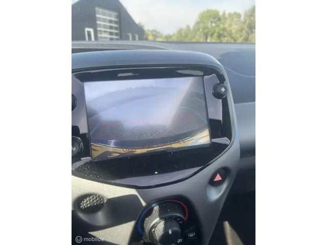 Toyota Aygo 1.0 VVT-i x-otic 2019 Benzine 11