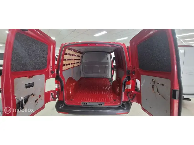 Volkswagen Transporter 2.0 TDI L1H1 BM T800 2015 Diesel 5