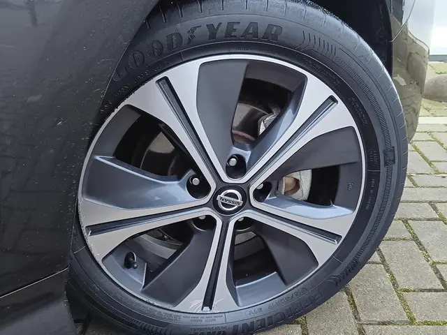 Nissan Leaf N-Connecta 40 kWh 2019 Elektrisch 27