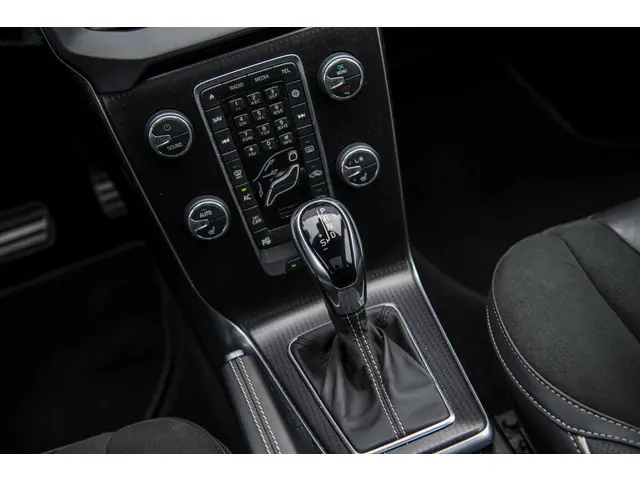 Volvo V40 1.5 T3 Polar+ Sport 2019 Benzine 22