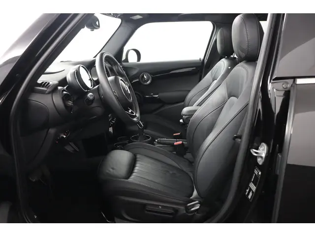 MINI Cooper Mini 1.5 60 Years Edition 2020 Benzine 14