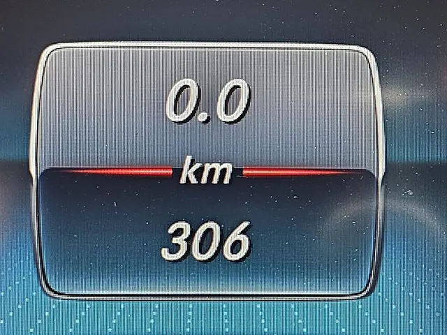 Mercedes-Benz EQV 300 2023 Elektrisch 9