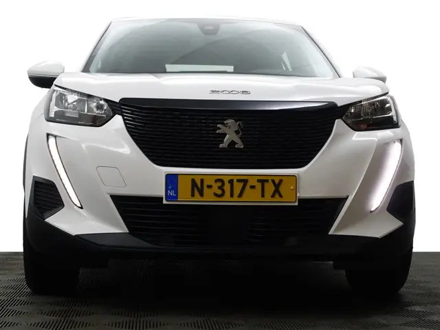 Peugeot 2008 1.2 PureTech Active- 2022 Benzine 21