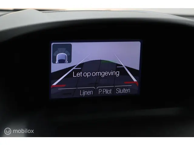 Ford C-MAX 1.0 Titanium plus 2014 Benzine 7