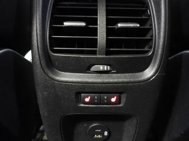 Ford Kuga 2.5 PHEV Plug-In Vignale 2022 Hybride Benzine 34