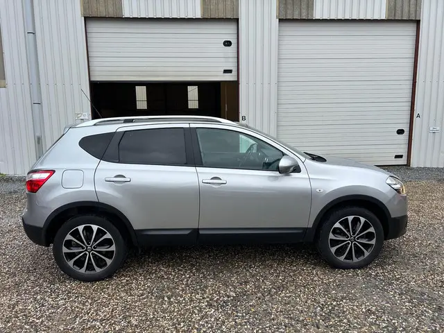 Nissan QASHQAI 1.6 Connect Edition !PANODAK! 2012 Benzine 4