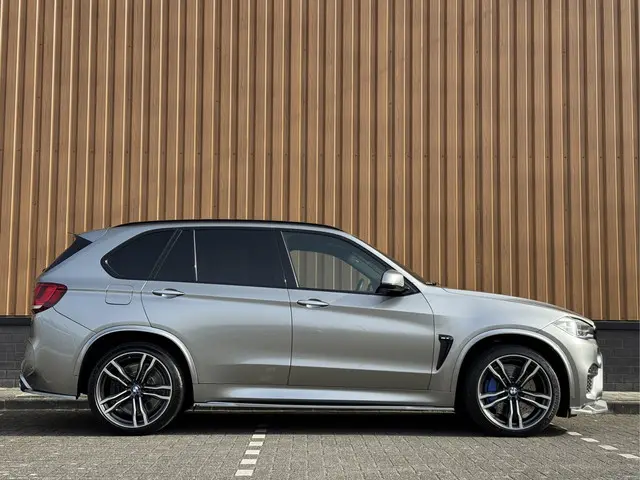 BMW X5 M 2017 Benzine 4
