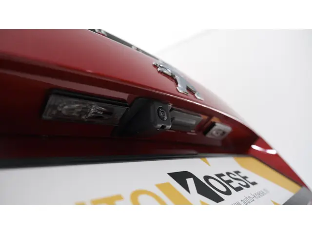 Peugeot 2008 PureTech 130 GT 2022 Benzine 3
