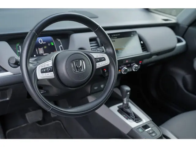 Honda Jazz 1.5i e:HEV CROSSTAR 2022 Hybride Benzine 6