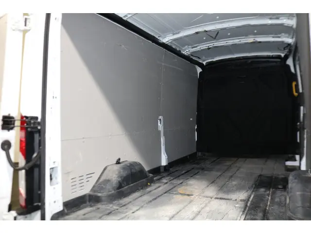 Ford Transit 350 2.0 TDCI 130pk L3 H2 Trend 2020 Diesel 15