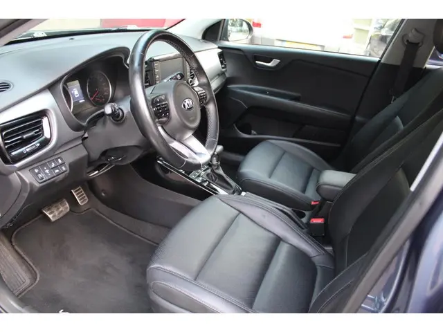 Kia Stonic 1.0 T-GDi ExecutiveLine 2019 Benzine 11