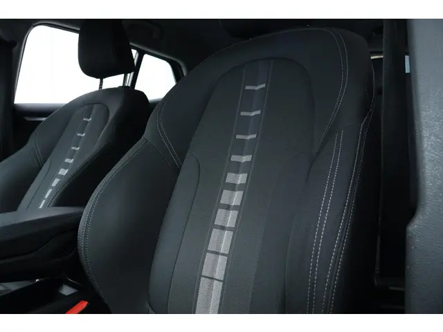 BMW X2 sDrive20i Executive 2018 Benzine 12